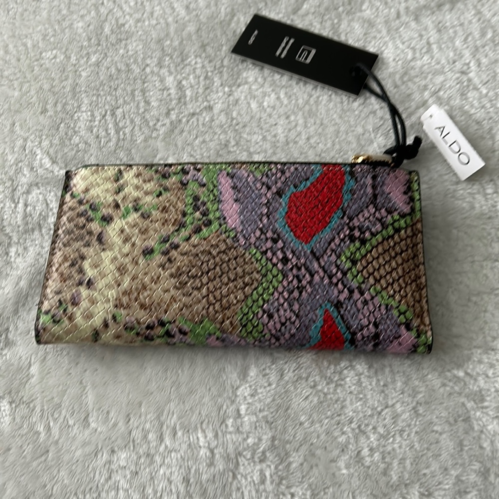 Wallet - Picture 2 of 3
